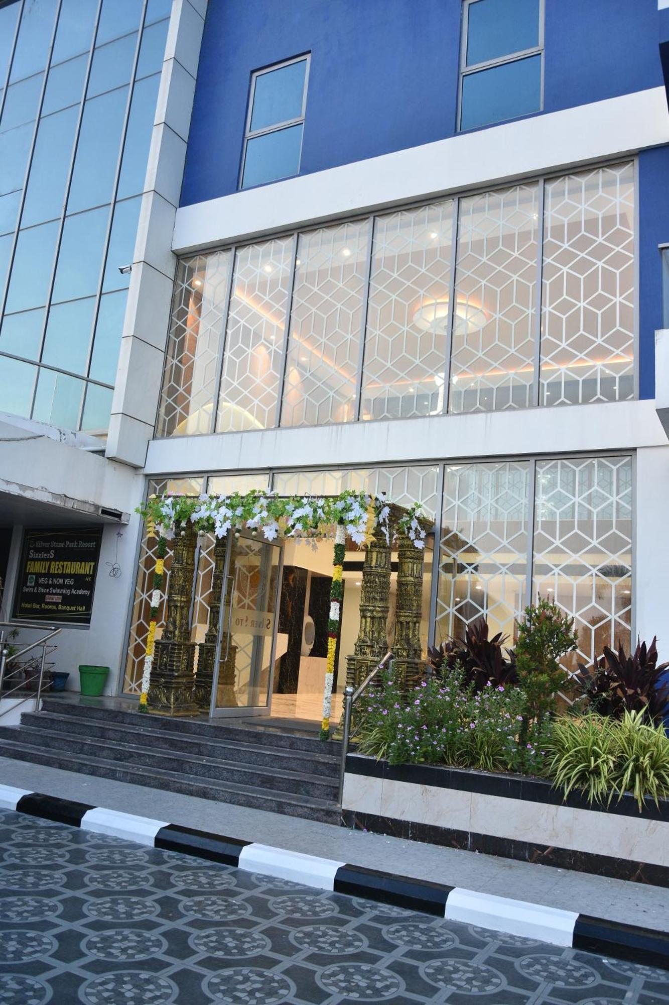 Silver Stone Park Resort, Kovilpatti Exterior foto